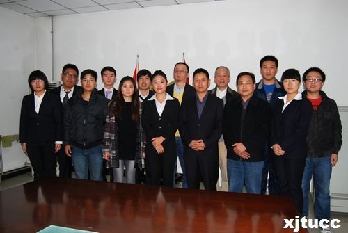 西安交通大学城市学院2011-2012学年雷厉“薪火”创业与就业奖学金答辩圆满结束