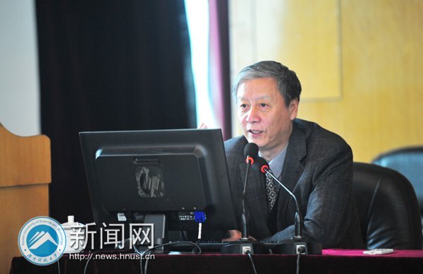 �й�����ѧ��᳤�ӱ���Ӧ����У����������