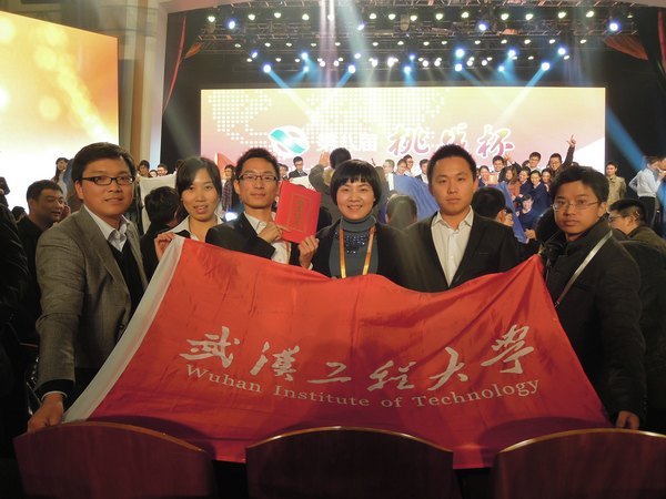 �人���̴�ѧ�ڵڰ˽조��ս����������ʵ����ʷͻ�ƻ�һ��һ��