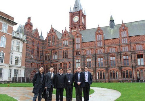 У�����¸�����Ӣ�������ִ�ѧ