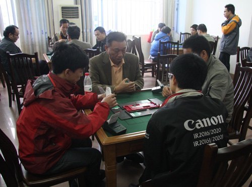 广西师范学院第一届“校友杯”桥牌邀请赛落下帷幕