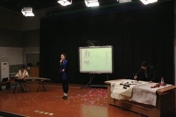 ��ѧԺ���д�ѧ��΢��������������ʽ�߰佱����