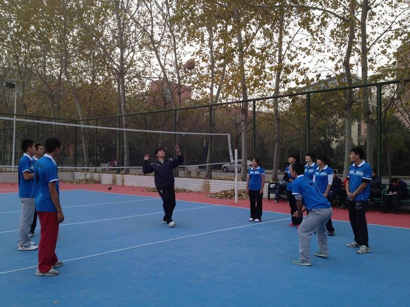 深入学习贯彻十八大精神,体育学院立足专业特点开展系列活动