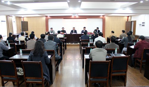 2012年南宁市教育系统领导干部能力素质提升大培训暨秋季主体班在广西师范学院顺利开班