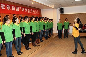 济南大学研究生“献礼十八大 歌颂祖国”合唱比赛圆满结束