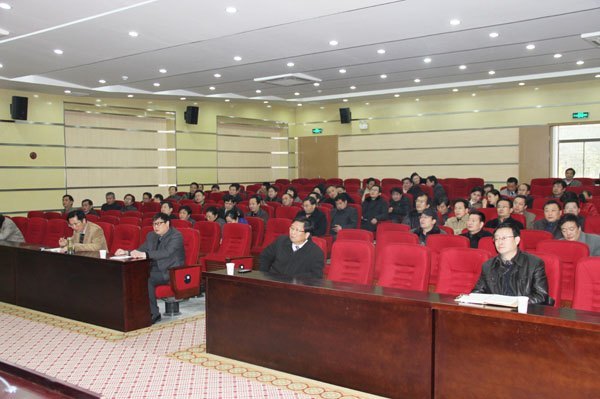 把党的十八大精神落实到行动中 不断推进皖西学院事业新发展