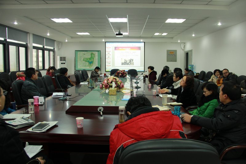 三峡大学科技学院党委中心组、工会干部集中学习《工会法》