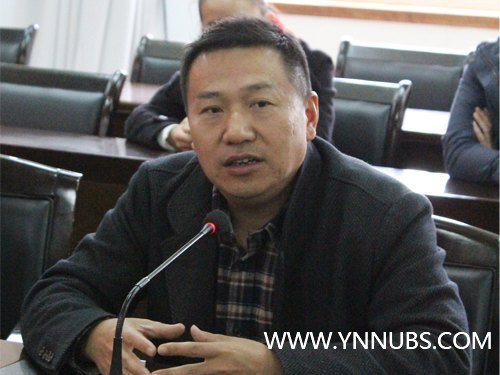 云南师范大学商学院举行2012年特困生寒冬补助发放仪式