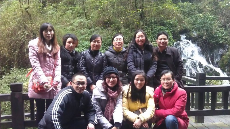 理论联系实际创新支部活动,抚今忆昔,缅怀先辈足迹