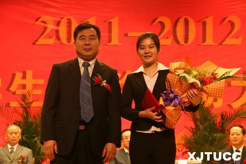 ������ͨ��ѧ����ѧԺ¡���ٿ�2011-2012ѧ��ѧ�����ý������