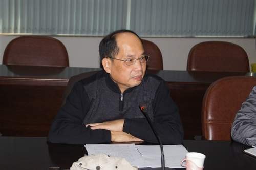 �㶫ʯ�ͻ���ѧԺ�ٿ��̴��᳣��ίԱ�������������ѧУ��Ч���ʸĸ���䷽��