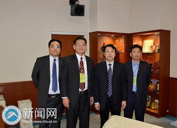 湖南科技大学代表应邀参加2012两岸教育亮点学术论坛