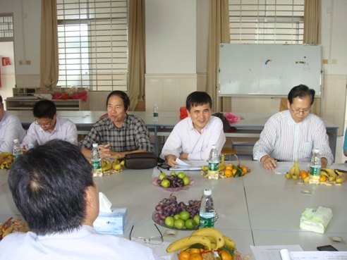 �辸�����һ�е����ù���ѧԺ����ָ������