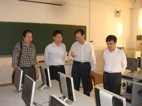 �辸�����һ�е����ù���ѧԺ����ָ������