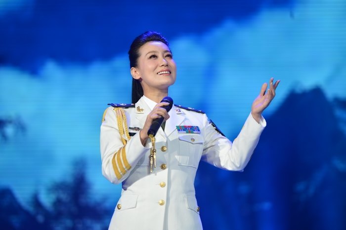 庆祝建校100周年民族器乐歌舞晚会盛大举行