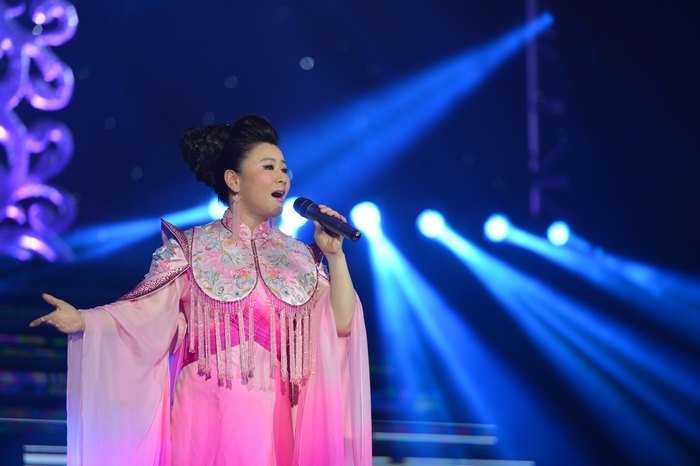 庆祝建校100周年民族器乐歌舞晚会盛大举行