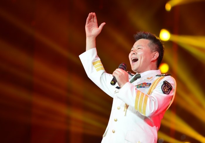 庆祝建校100周年民族器乐歌舞晚会盛大举行