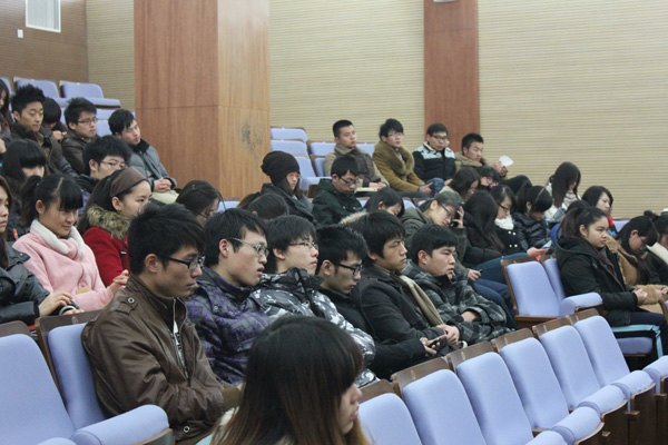 图书馆举办“艺术&阅读”总结会暨信息检索大赛颁奖仪式