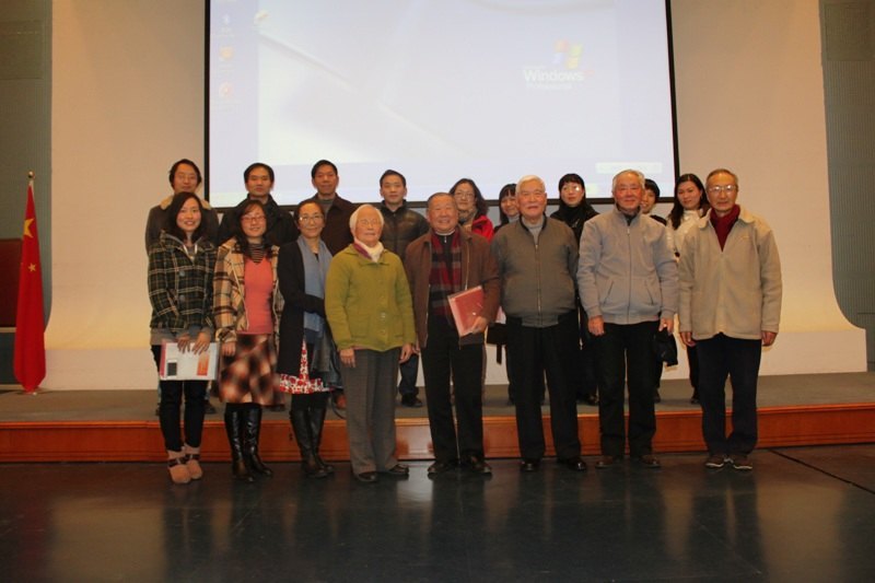 ѧУ�ٿ�2012�굵����������