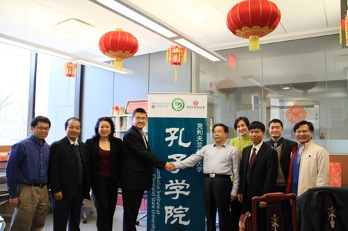 校党委叶德明副书记率团访问美国富乐敦州立大学等多所高校