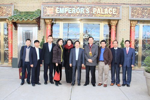 校党委叶德明副书记率团访问美国富乐敦州立大学等多所高校