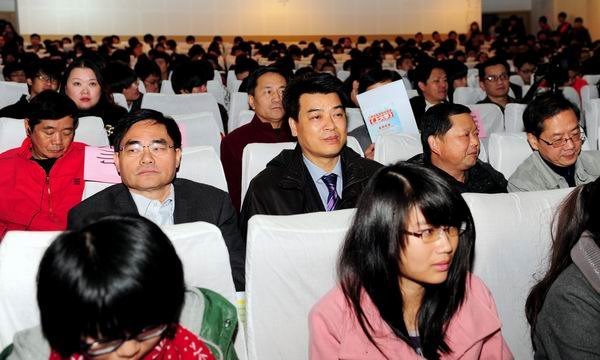 原创校园剧《上大学》省内高校巡演在福州大学拉开帷幕