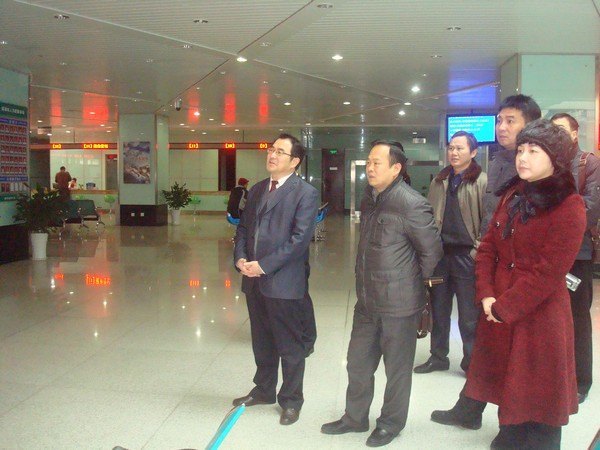 校党委副书记田辉玉一行走访山东省企业