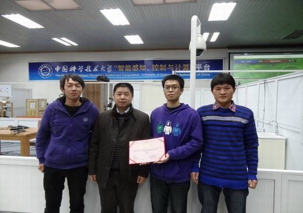 ���ݹ�ѧԺRoboCup3D�������������ӻ�2012�й������˴�������