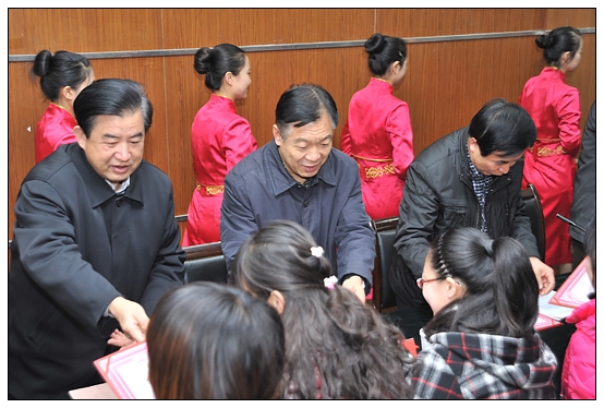 晋中学院召开2012年度学生工作表彰大会