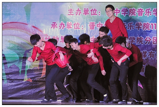 ���촫ý������11��2��ٰ�����ʵ���