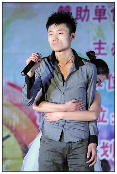 ���촫ý������11��2��ٰ�����ʵ���