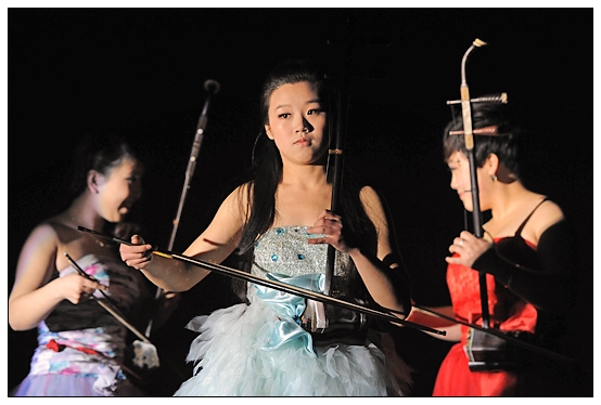 ���촫ý������11��2��ٰ�����ʵ���