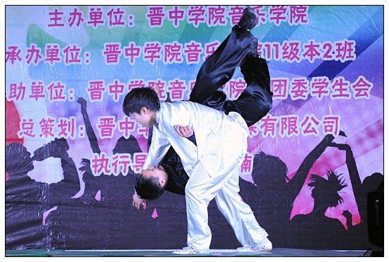 ���촫ý������11��2��ٰ�����ʵ���