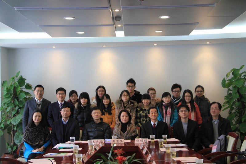 震纶奖学金捐赠仪式暨颁奖典礼日前举行 15名学生获奖