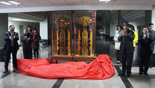 ɽ����Դ������ɽ�ƴ����У�ѻ����ɽ��������ѧ�������⡱��Ļ��ʽ¡�ؾ���