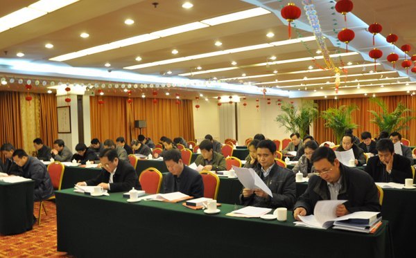 潍坊学院安丘校友会成立