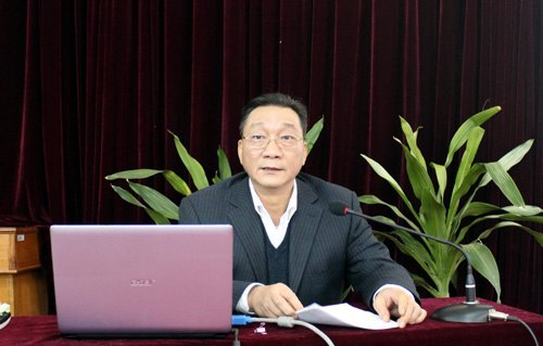 广西师范学院党委刘力书记为师园学院师生作党的十八大精神报告