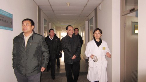 元昌安副院长带队到北京咨询学习