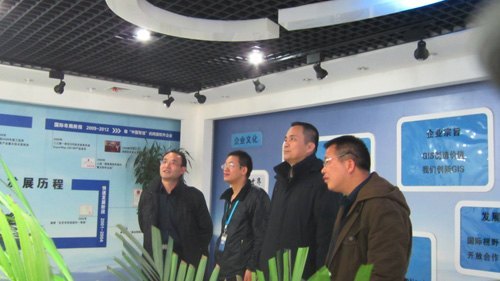 元昌安副院长带队到北京咨询学习