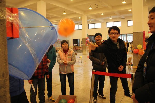 ����ѧԺ�ٰ조Ȥζ��԰������Ԫ����������԰��