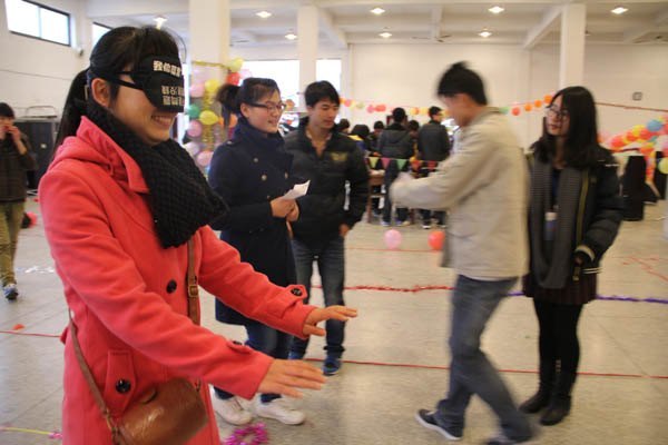 ����ѧԺ�ٰ조Ȥζ��԰������Ԫ����������԰��