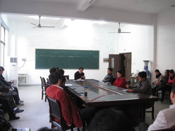 景德镇陶瓷学院集中开展党的十八大精神宣讲活动