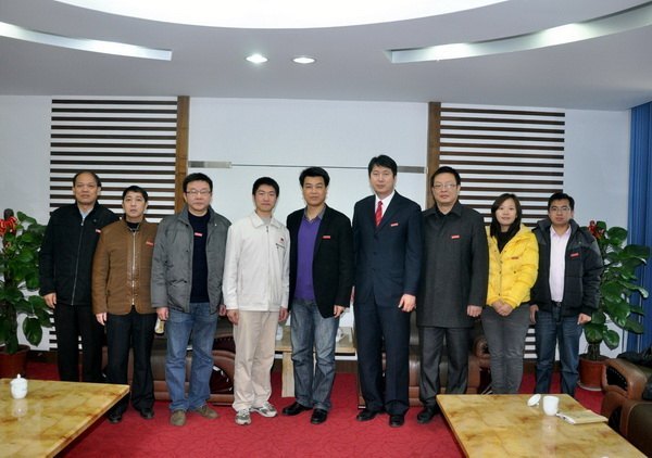 ��������ǽӼ����繤��ѧԺ������ͬѧ