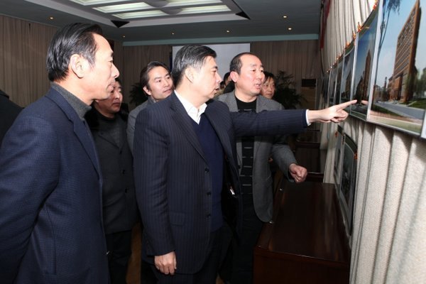 ��ί���������У����У��������Ʒ���