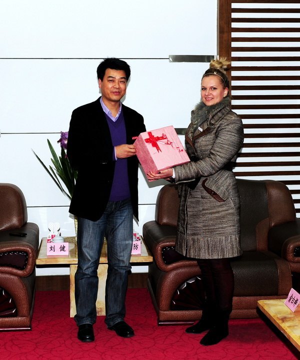 ������������У�쵼����⼮��ʦ