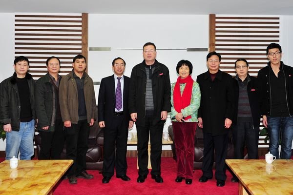 ����У�������������̨̨��