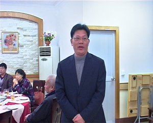 学校侨联召开工作总结会