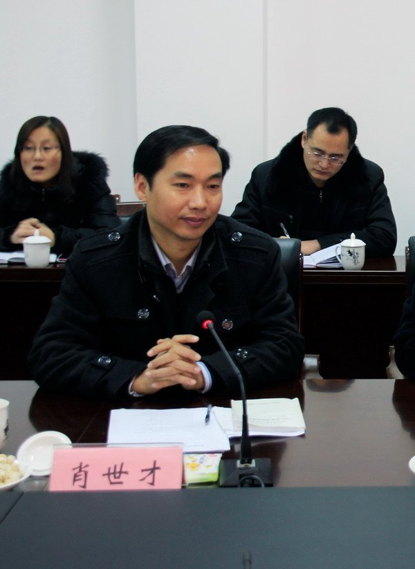 郑州市教育局专家组到郑州职业技术学院考评教育及校企合作工作