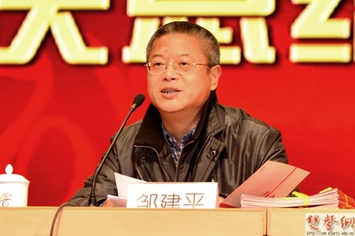 �Ͼ�����ѧԺ¡���ٿ�����У���ܽ���ô��