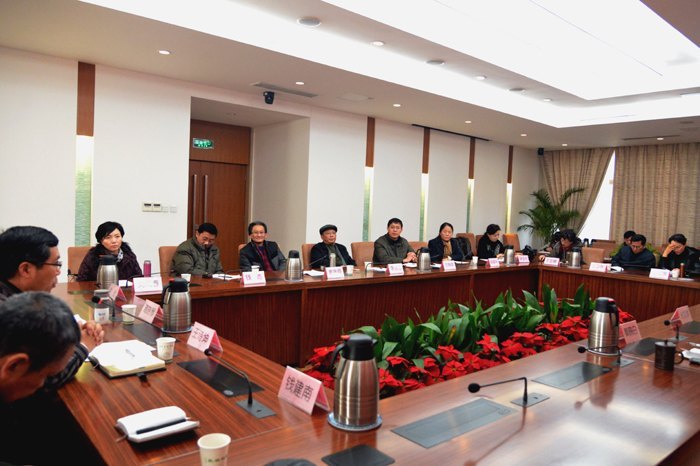 学校召开系列改革发展座谈会